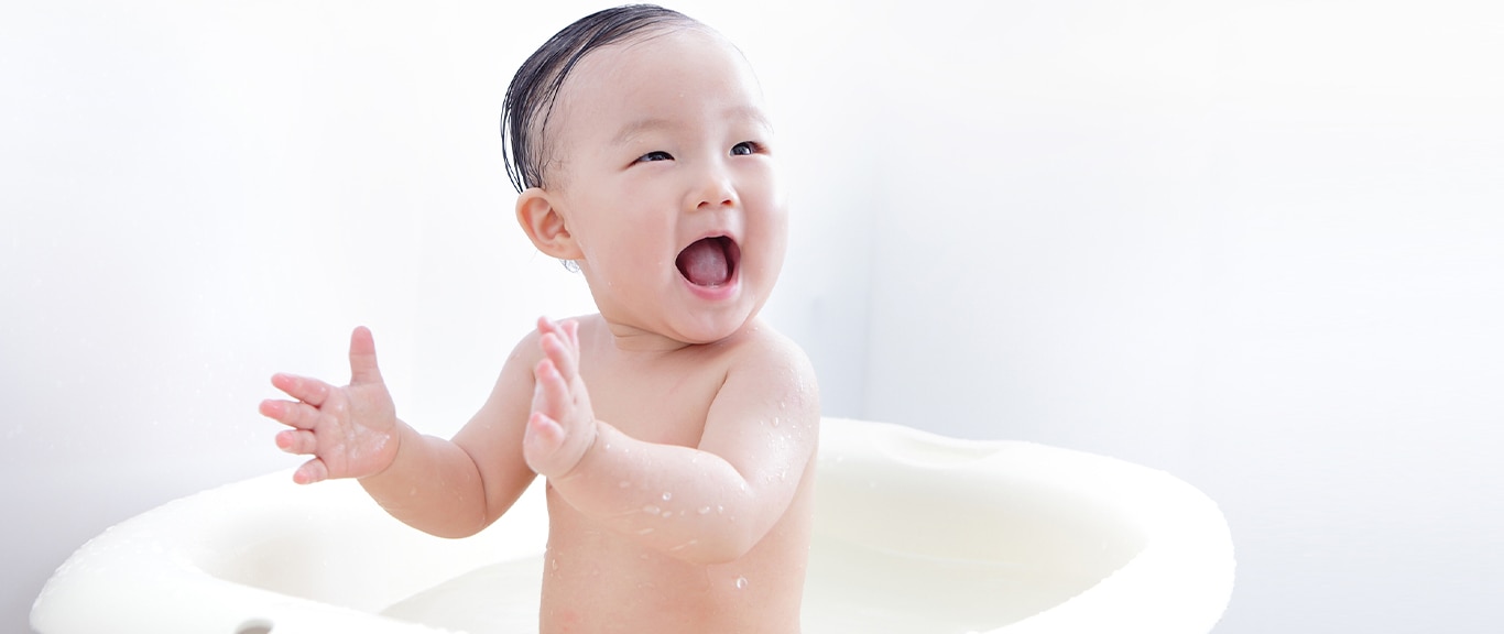 อาบน้ำเด็ก ลูกสบายตัว อาบน้ำเด็ก ลูกสบายตัว